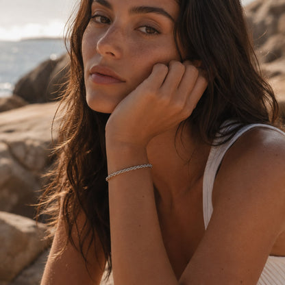 Isla Twisted Bracelet