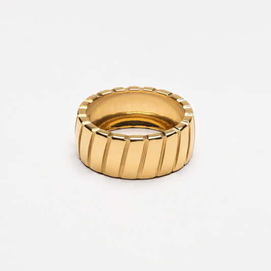 Atlas Ridge Ring